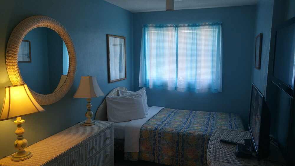 Suite - Guestroom