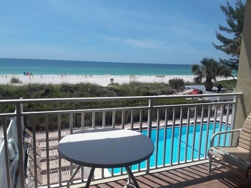 King Studio Suite, Gulf Front - Balcony