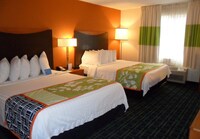 Standard Room, 2 Queen Beds