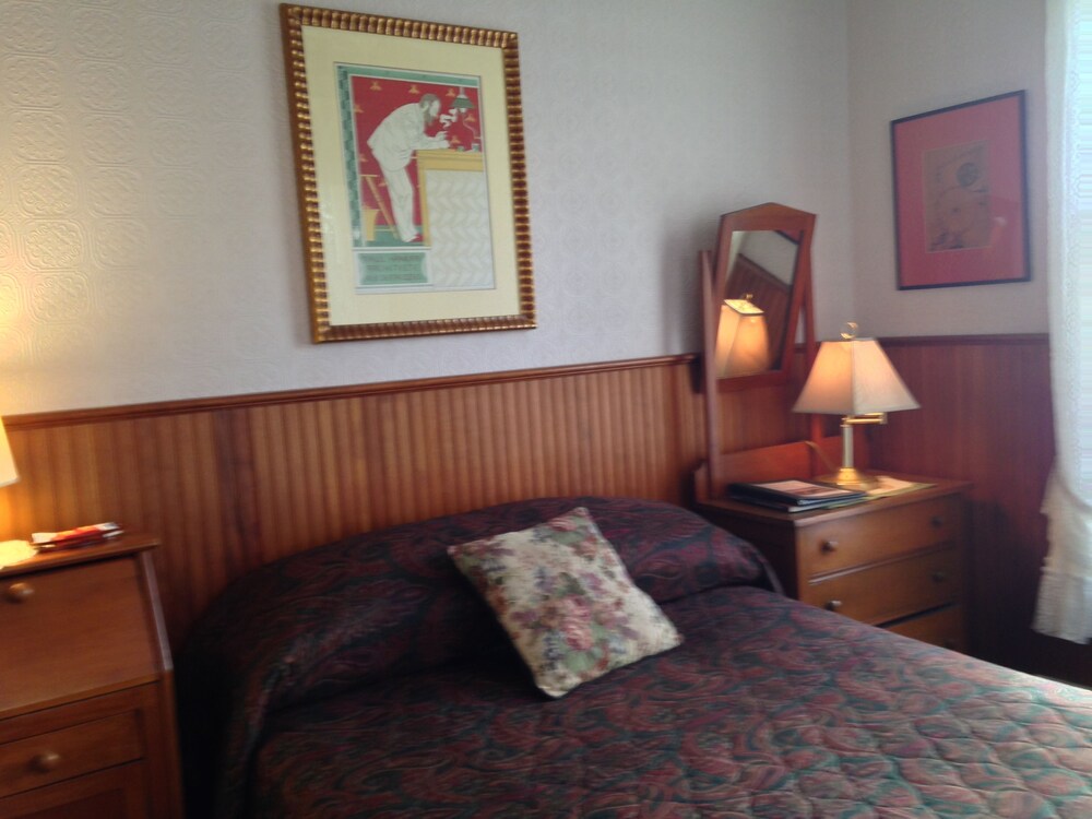 Guestroom