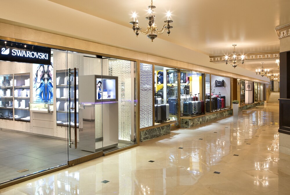 Gift Shop