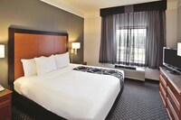 Suite, 1 King Bed