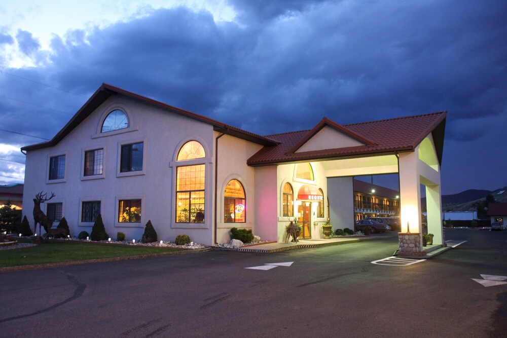 Hotel Front - Evening/Night
