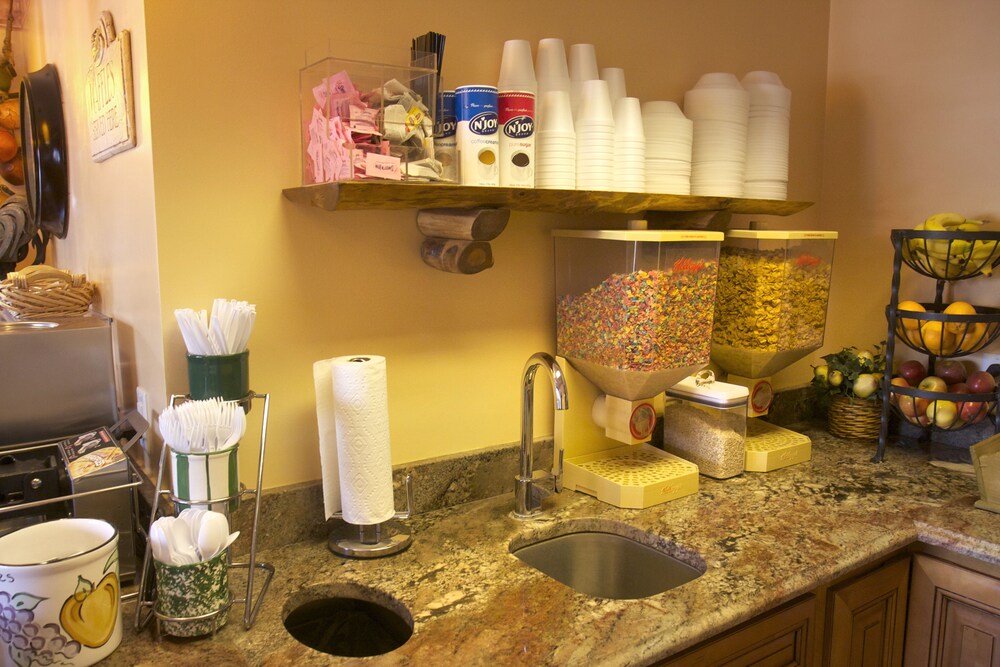 Snack Bar