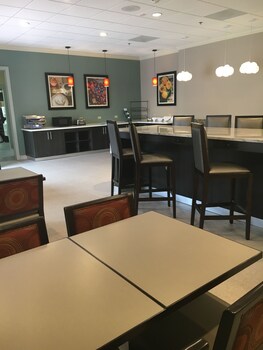 Hotel Lounge