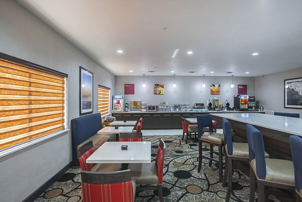 Food Court
