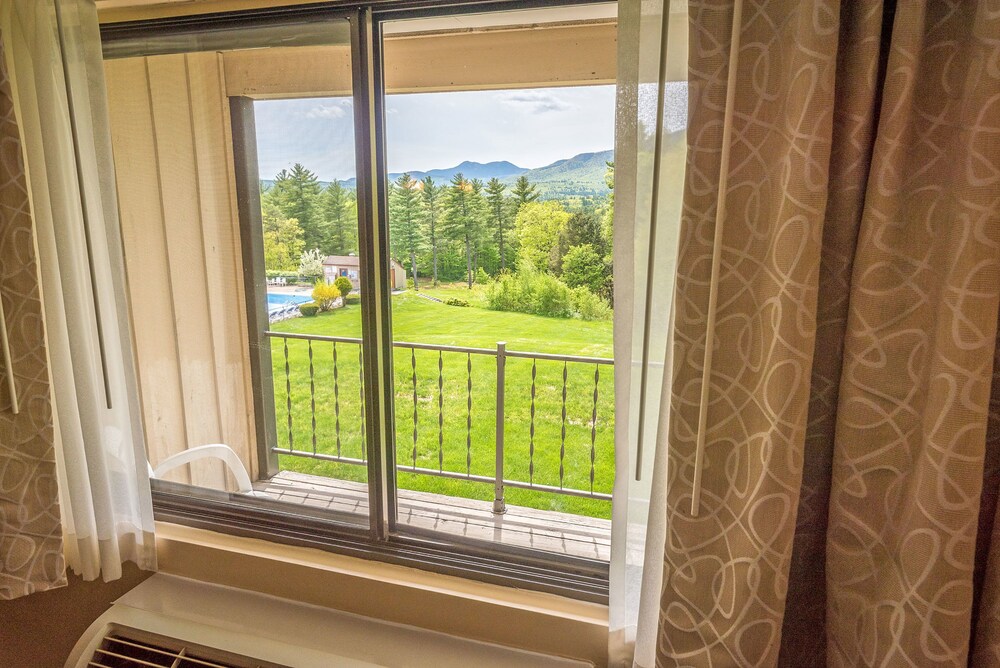 Guestroom View