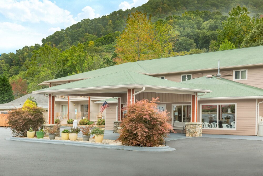 Hotel Front