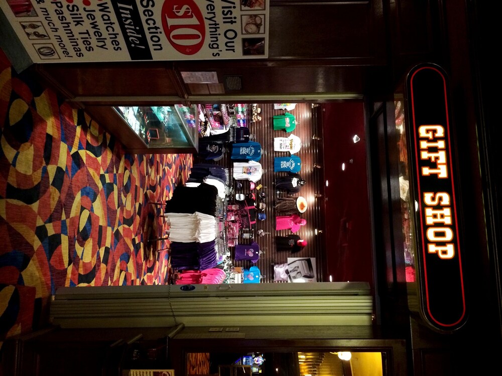 Gift Shop