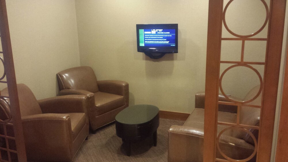 Hotel Lounge