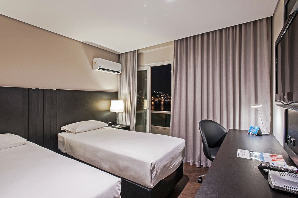 Guestroom View