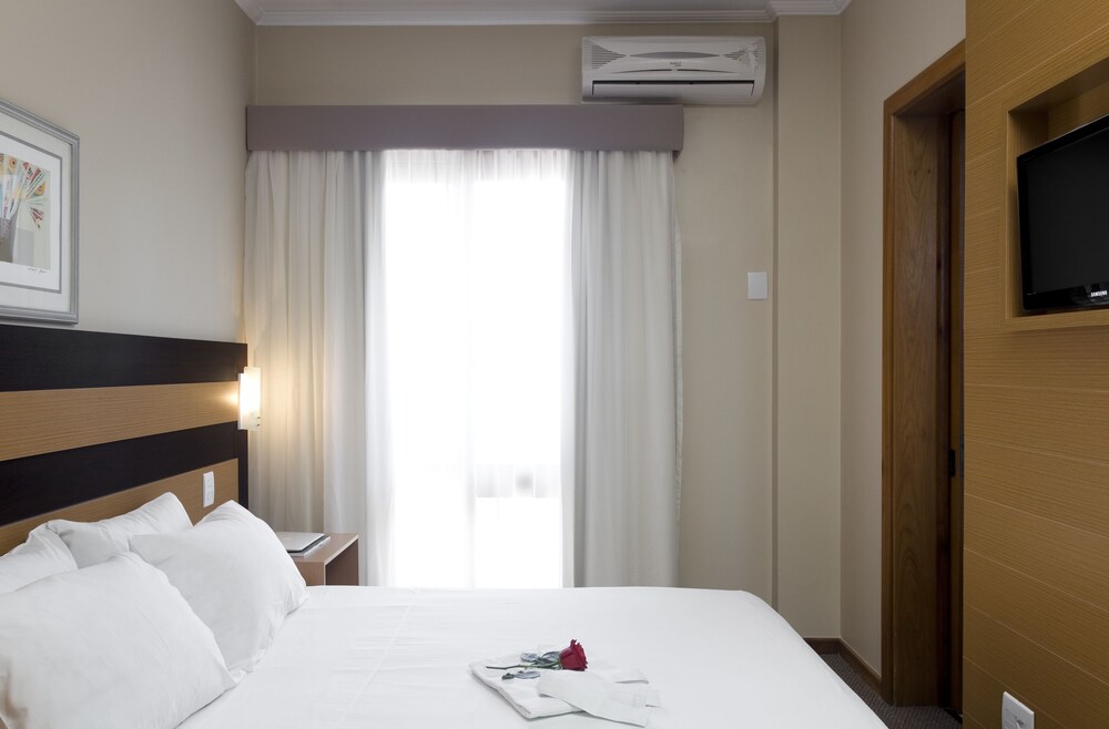 Quarto Casal Deluxe - Quarto