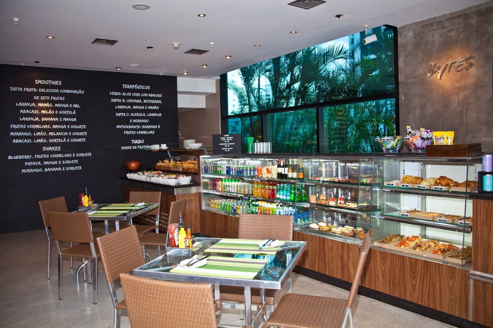 Snack Bar