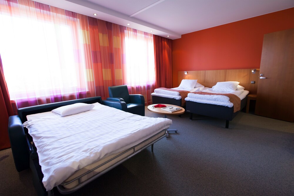 Guestroom