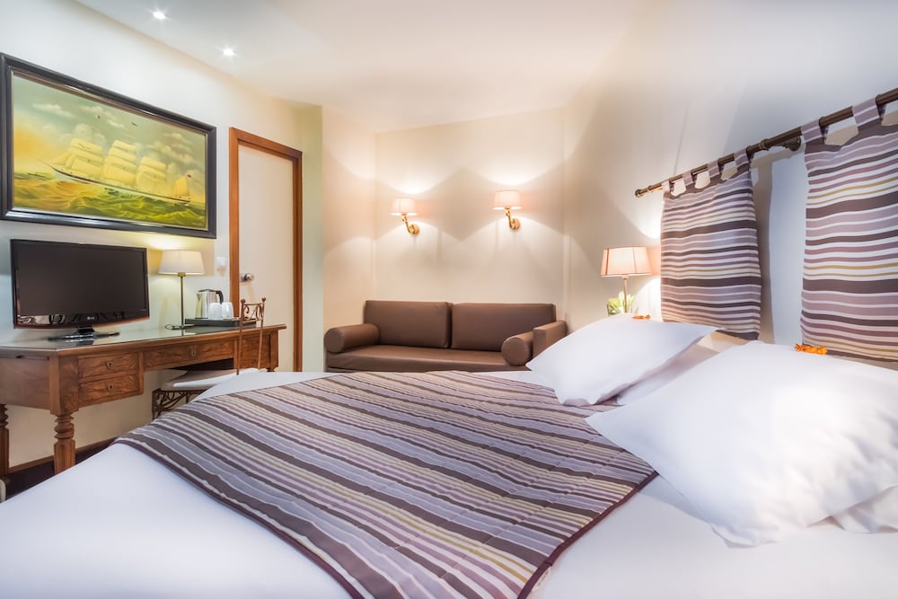 Guestroom