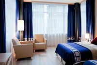 Superior Room with Atrium View