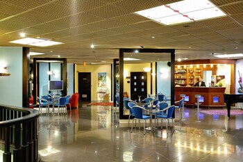 Hotel Bar