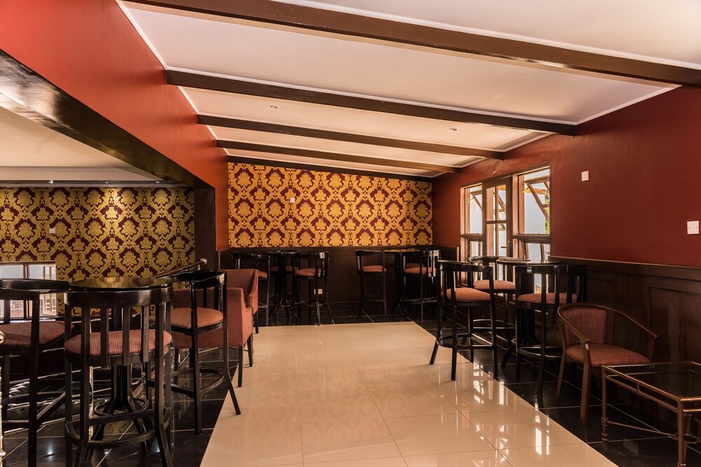 Hotel Bar