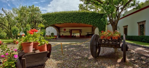 Hacienda Jurica by Brisas