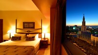 Luxury Suite