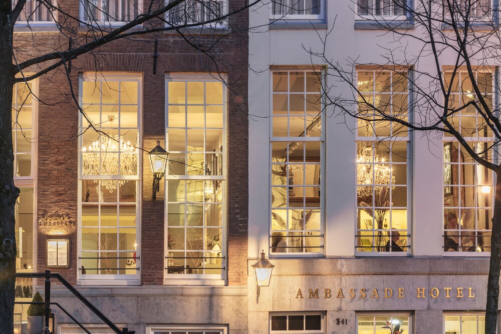Hotel Front - Evening/Night
