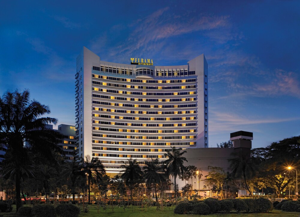 Hotel Front - Evening/Night