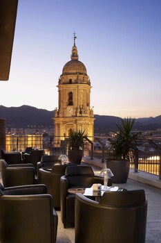Hotel Bar