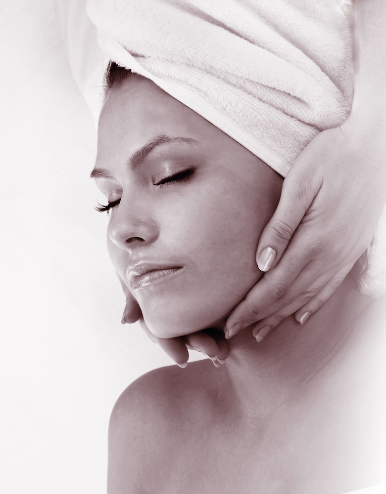 Facial