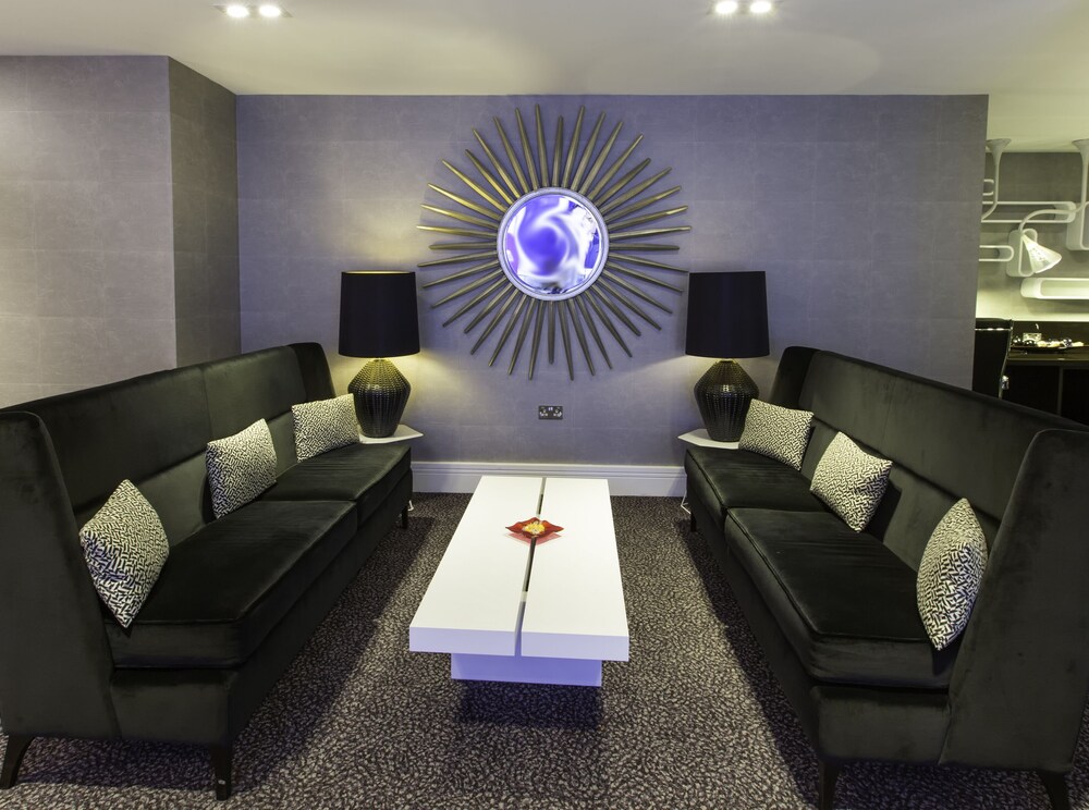 Executive Lounge