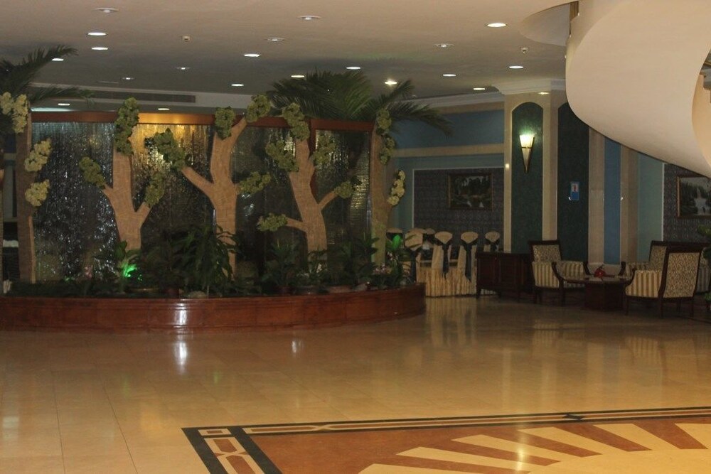 Hall