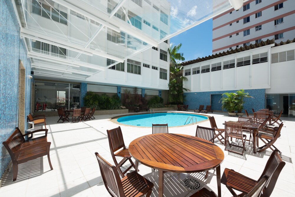 Piscina externa