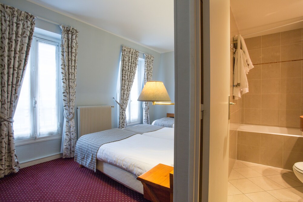 Guestroom