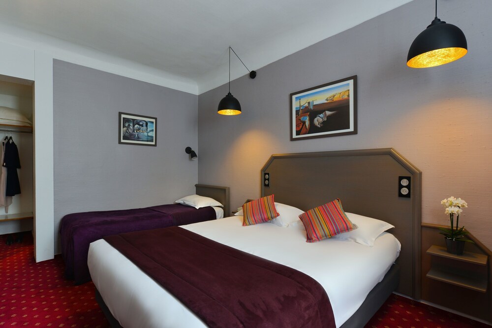 Guestroom