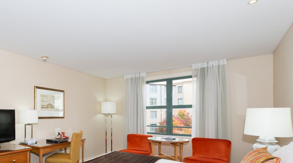 Guestroom View