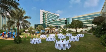 Outdoor Banquet Area