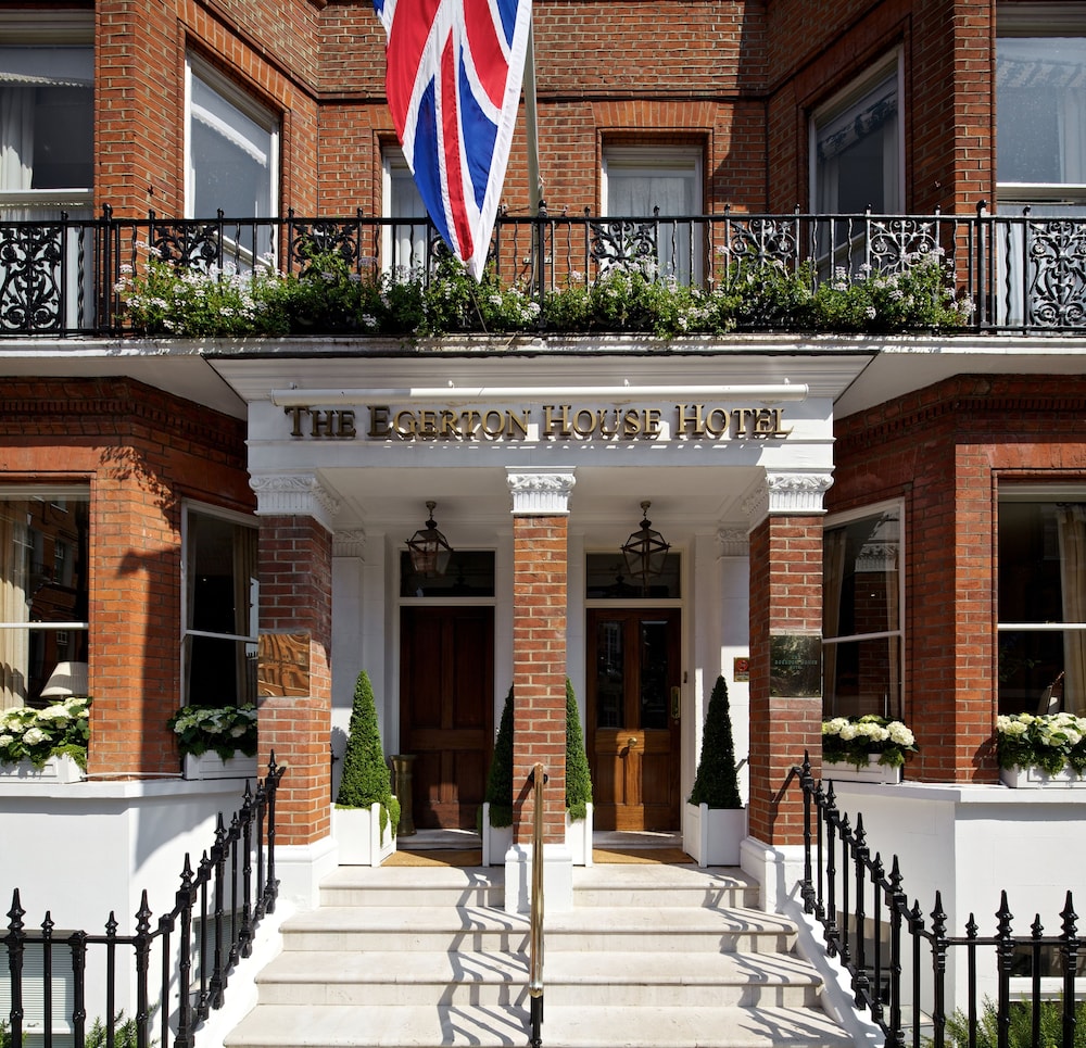 Hotel Front