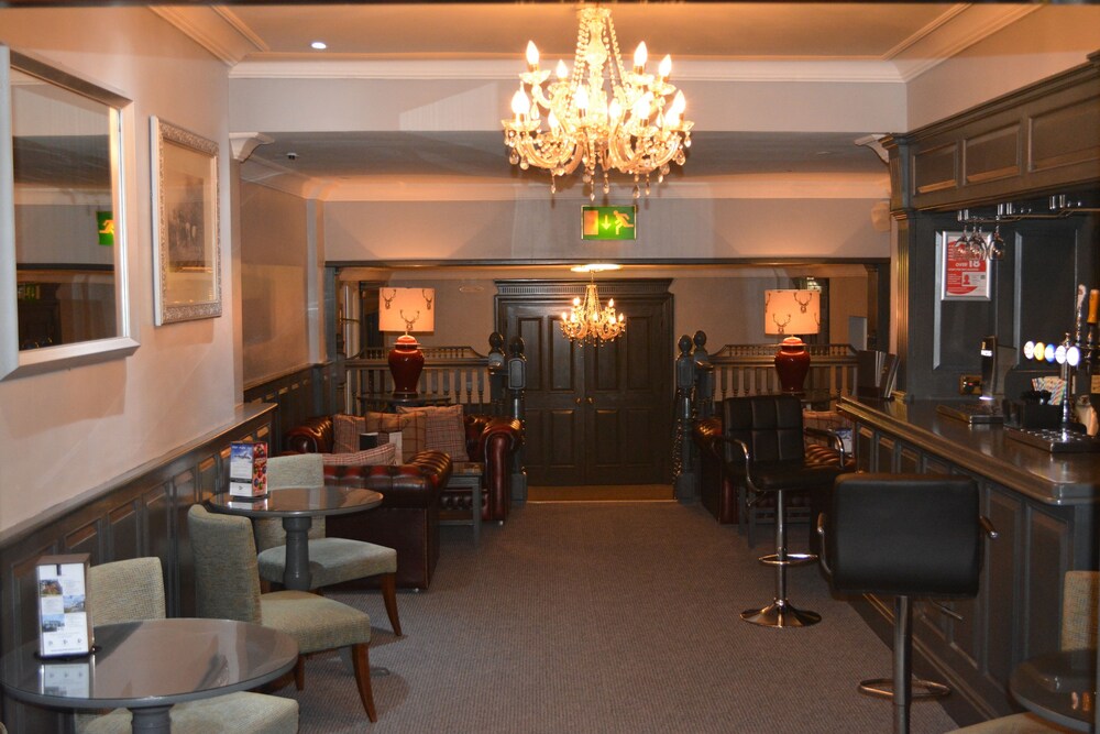 Hotel Bar