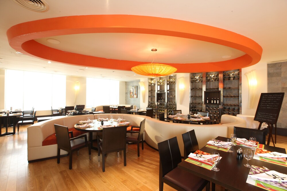 Family Dining
