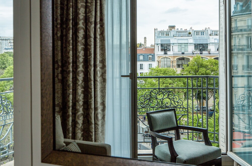 Guestroom View