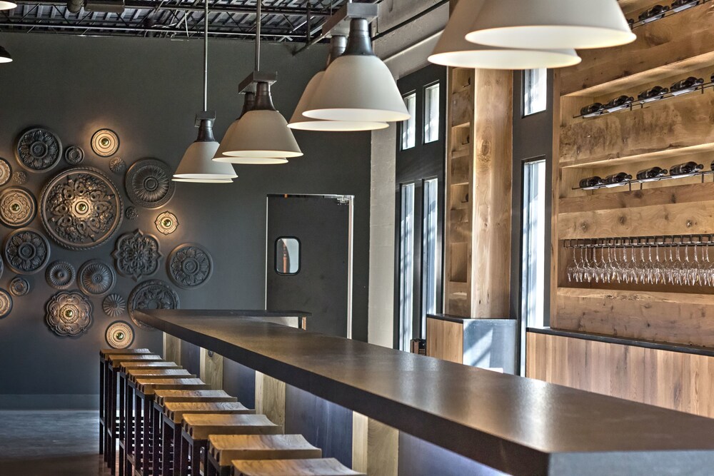 Hotel Bar