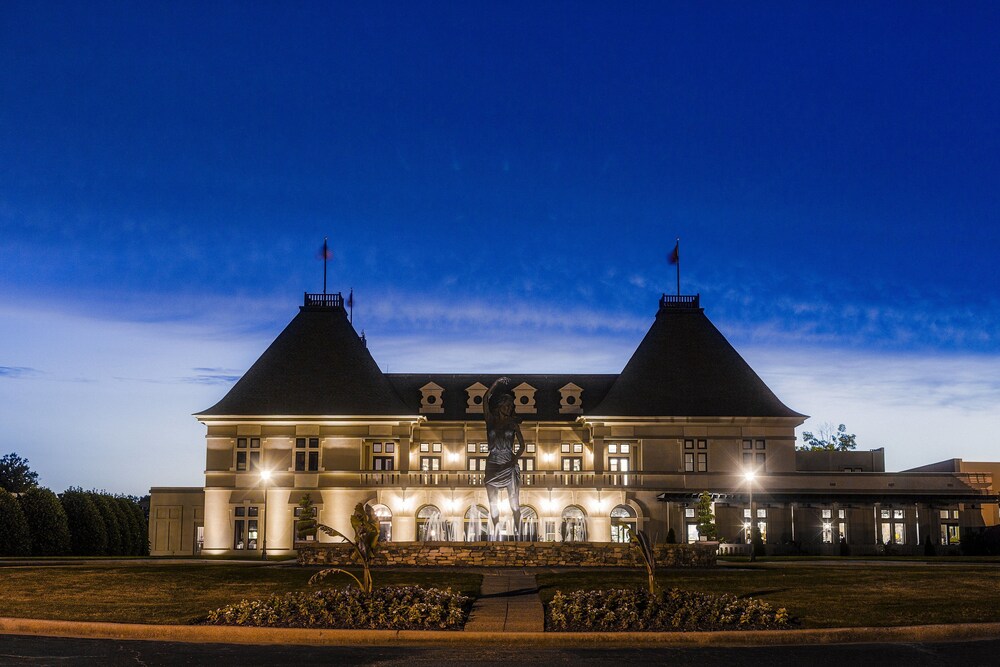 Hotel Front - Evening/Night