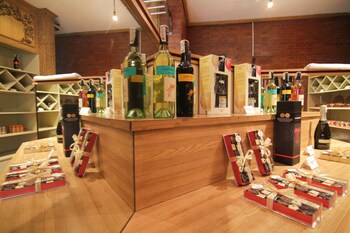 Gift Shop