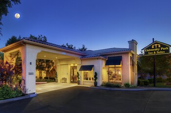 Hotel Front - Evening/Night
