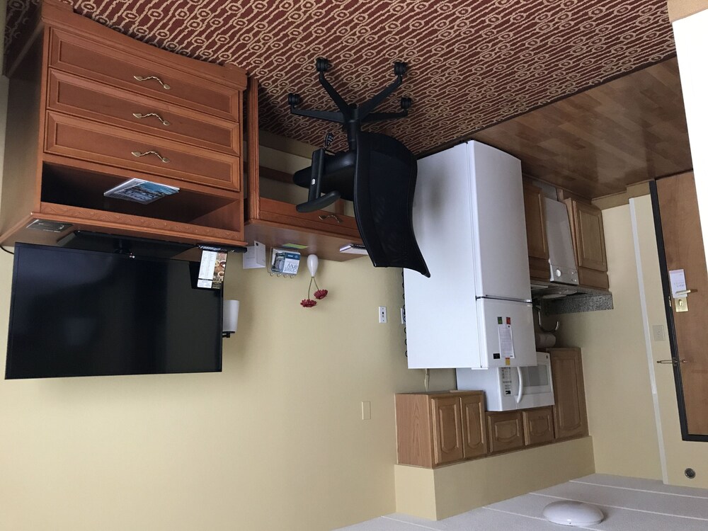 In-Room Business Center