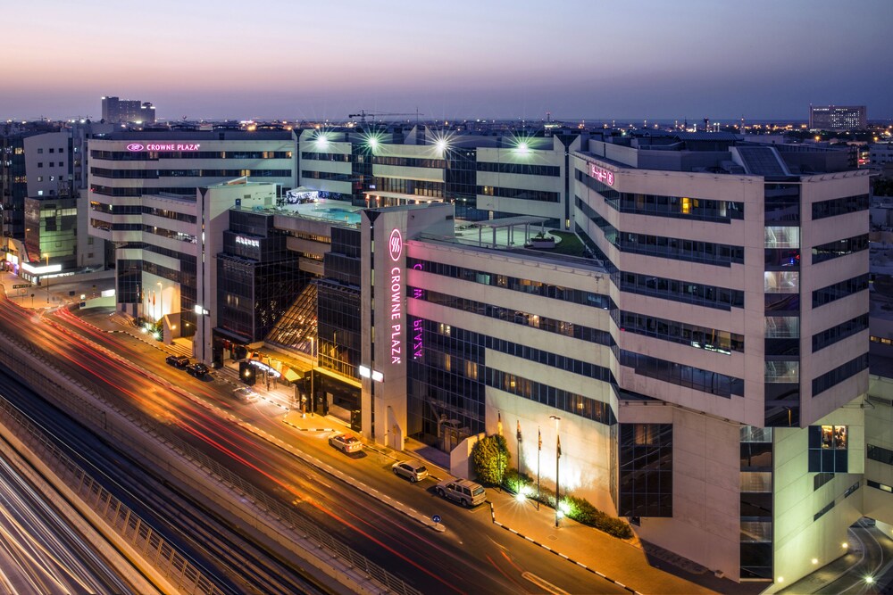 Hotel Front - Evening/Night