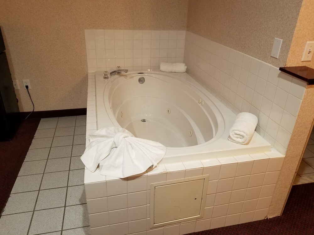Jetted Tub
