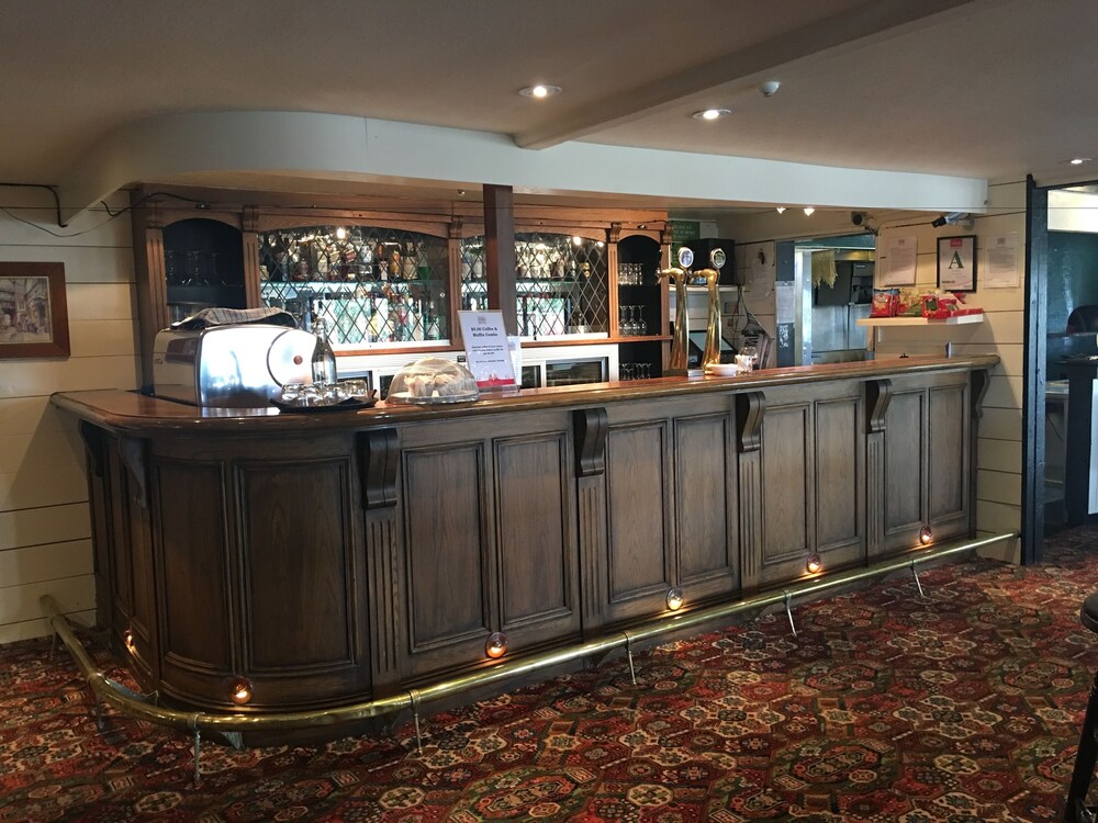 Hotel Bar