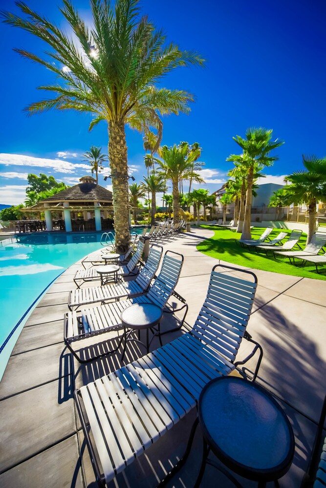 Sundeck