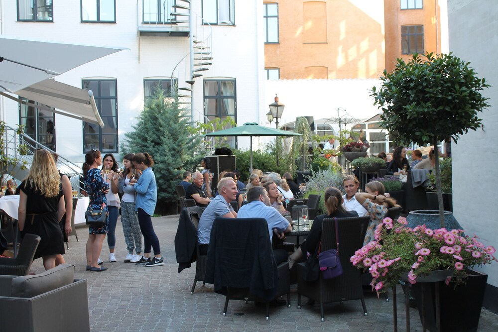 Terrasse/gårdhave