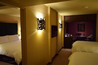 Family Suite (King)